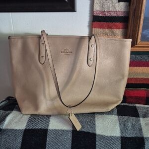 Coach Light Tan Leather Tote